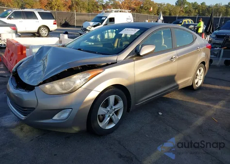 2013 Hyundai Elantra Gls z USA, uszkodzony, nr VIN 5NPDH4AE0DH368764